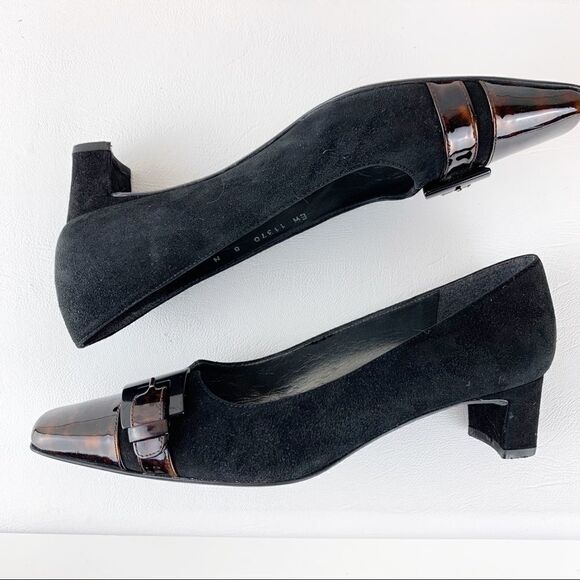Stuart Weitzman Black Suede Low Heels Tortoise  Patent Toe Cap 8 Narrow - Picture 7 of 13